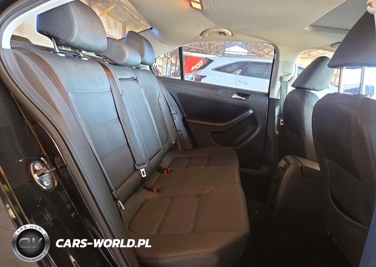 2011 Volkswagen Jetta Se VIN:3VWDZ7AJ4BM077507 - 10