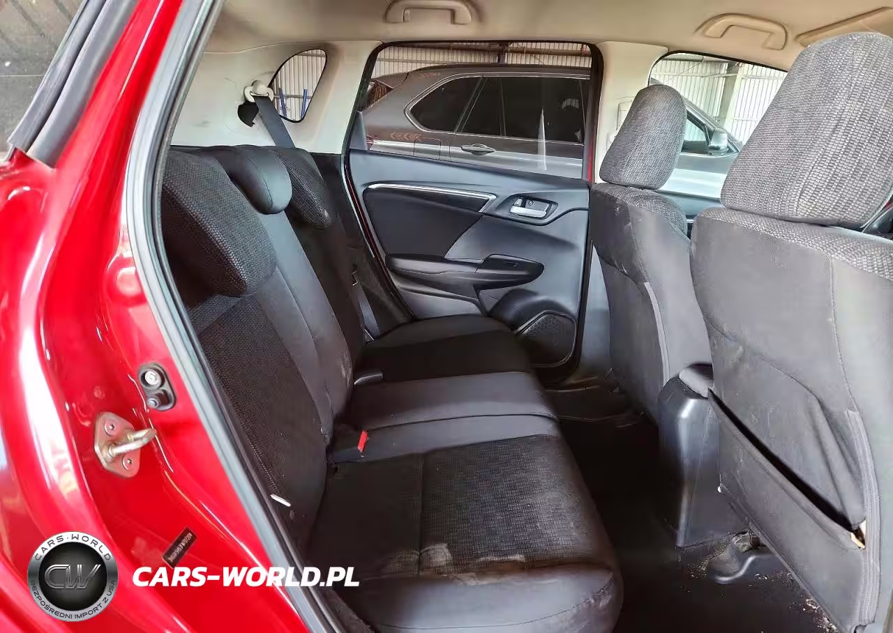 2015 Honda Fit Lx VIN:3HGGK5H53FM707204 - 10