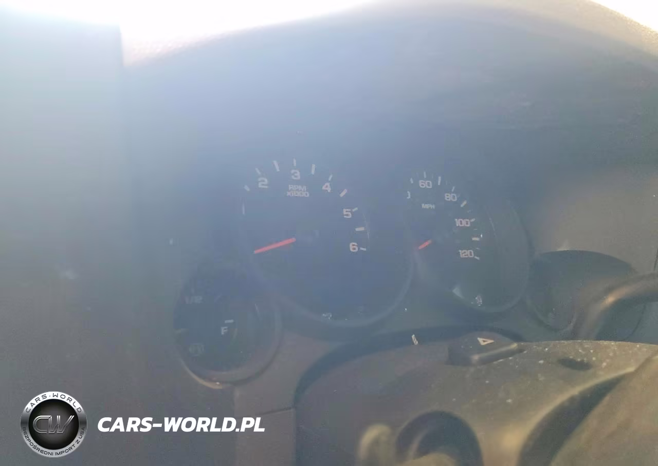 2013 Chevrolet Silverado C1500 VIN:1GCRCPEX7DZ408204 - 9