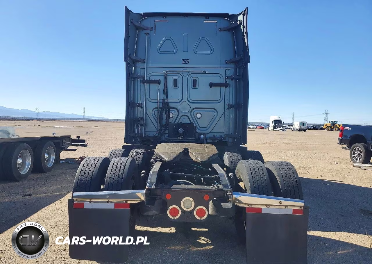 2018 Freightliner Cascadia 126 VIN:3AKJHHDR8JSHU5647 - 6