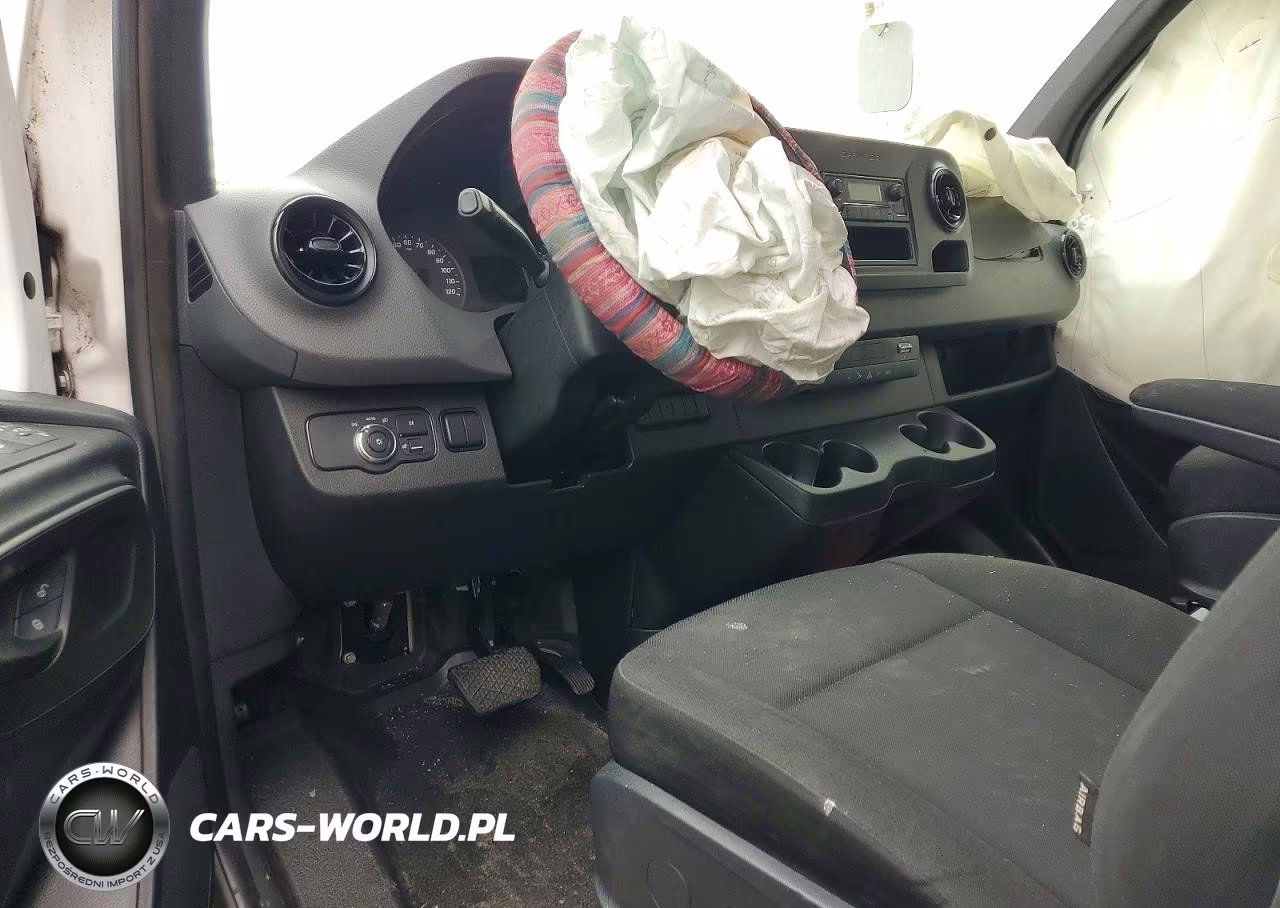 2019 Mercedes Benz Sprinter 2500 Delivery Van VIN:W1W40CHY8KT018460 - 8