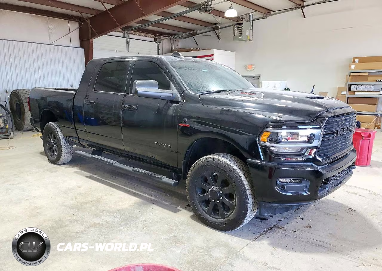2024 Ram 3500 Laramie VIN:3C63R3ML3RG308885 - 4