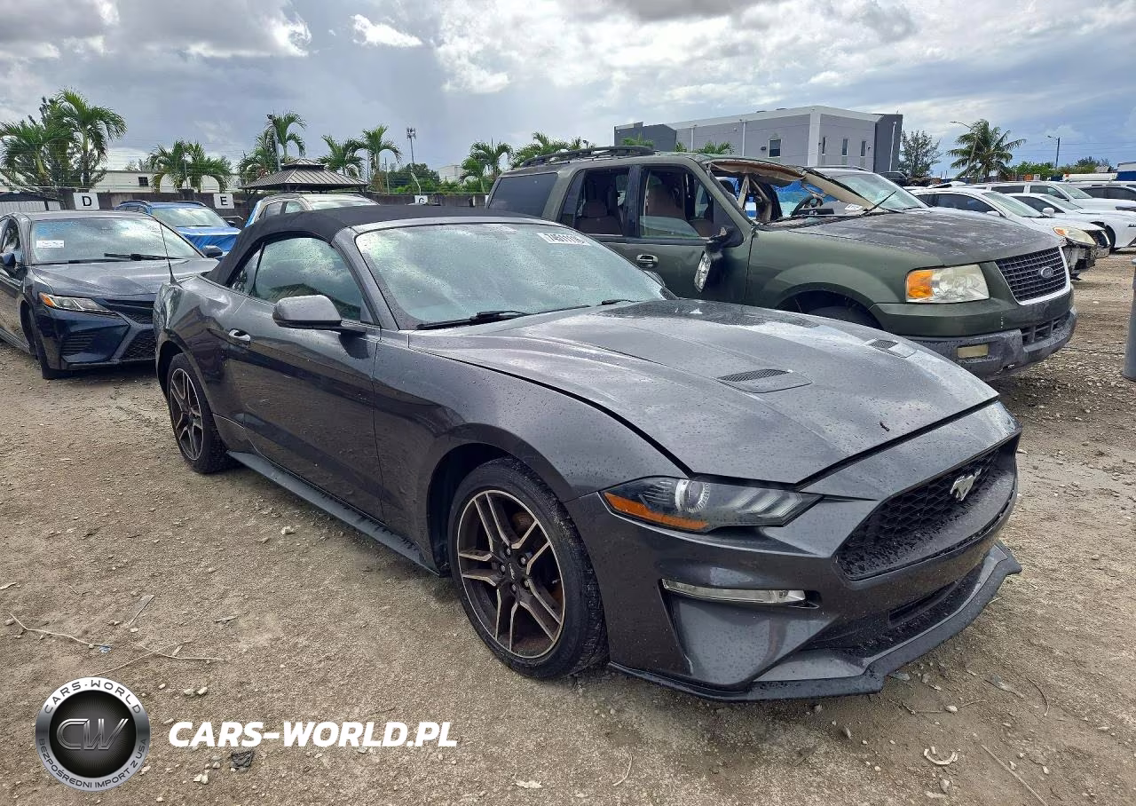 2018 Ford Mustang VIN:1FATP8UH7J5167523 - 3