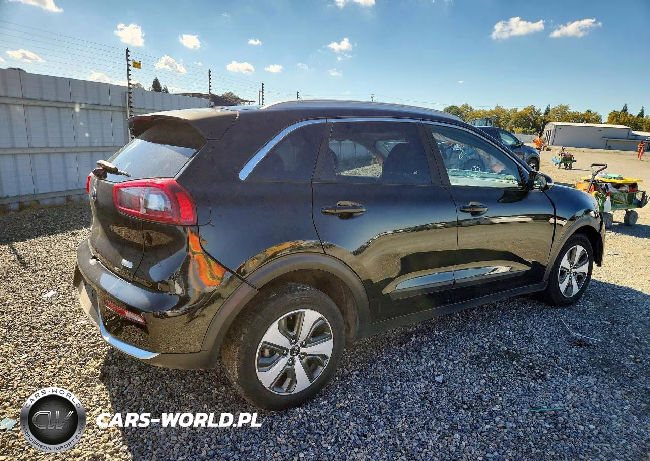 2018 Kia Niro Ex VIN:KNDCC3LC7J5140966 - 3