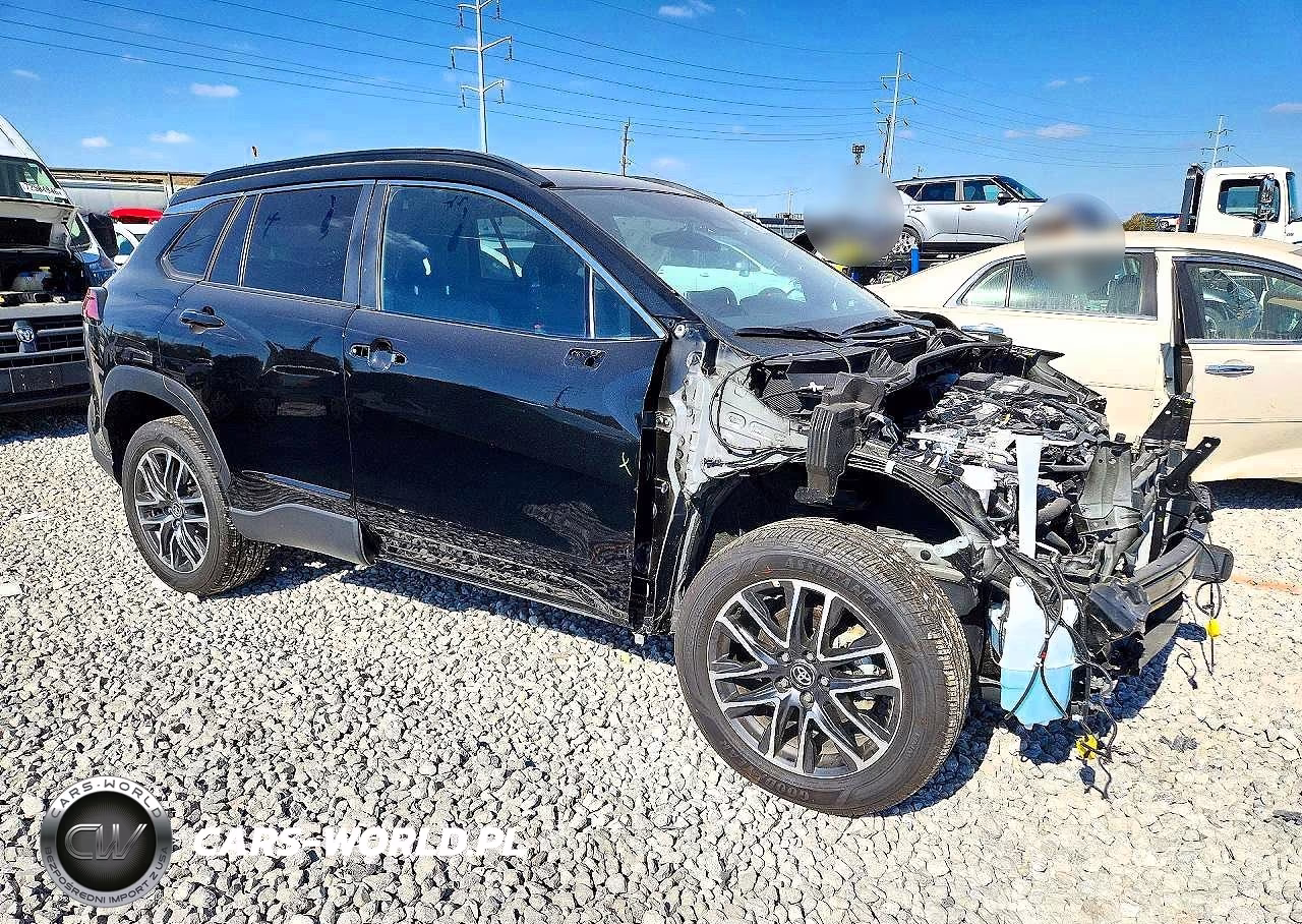 2026 Toyota Corolla Cross Xle VIN:7MUDAABG6TV148885 - 4