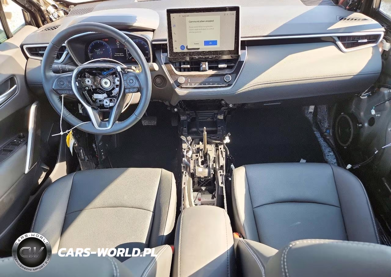 2026 Toyota Corolla Cross Xle VIN:7MUDAABG6TV148885 - 8