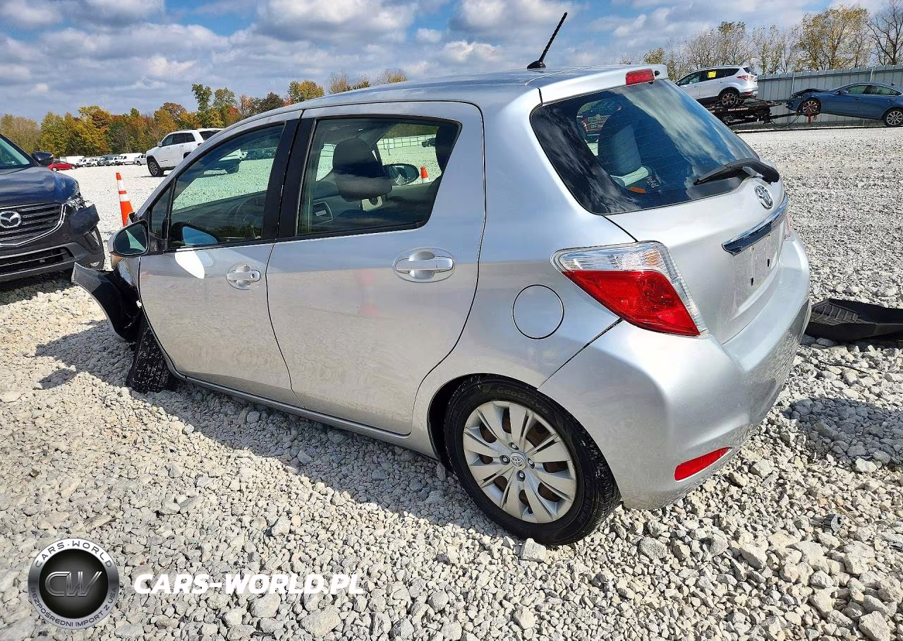 2013 Toyota Yaris 5-Door Le VIN:JTDKTUD38DD557636 - 2
