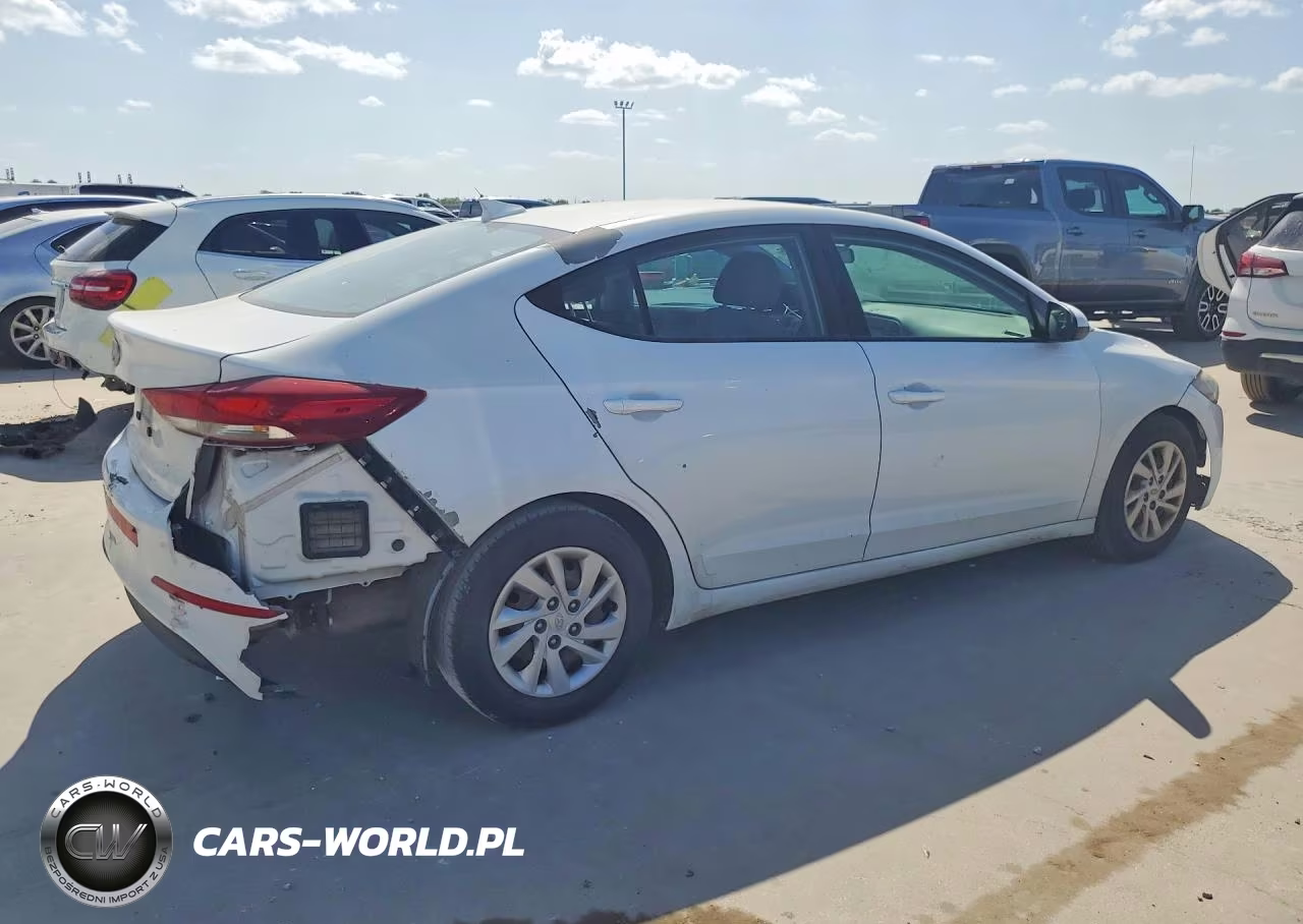 2017 Hyundai Elantra Se VIN:5NPD74LF3HH166726 - 3