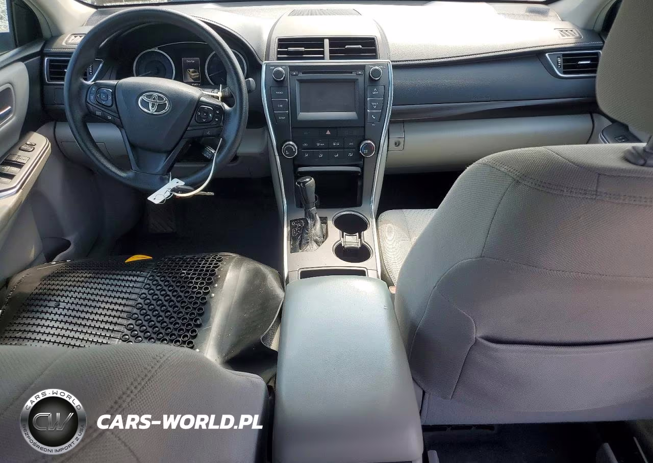2017 Toyota Camry Le VIN:4T1BF1FK1HU307781 - 8