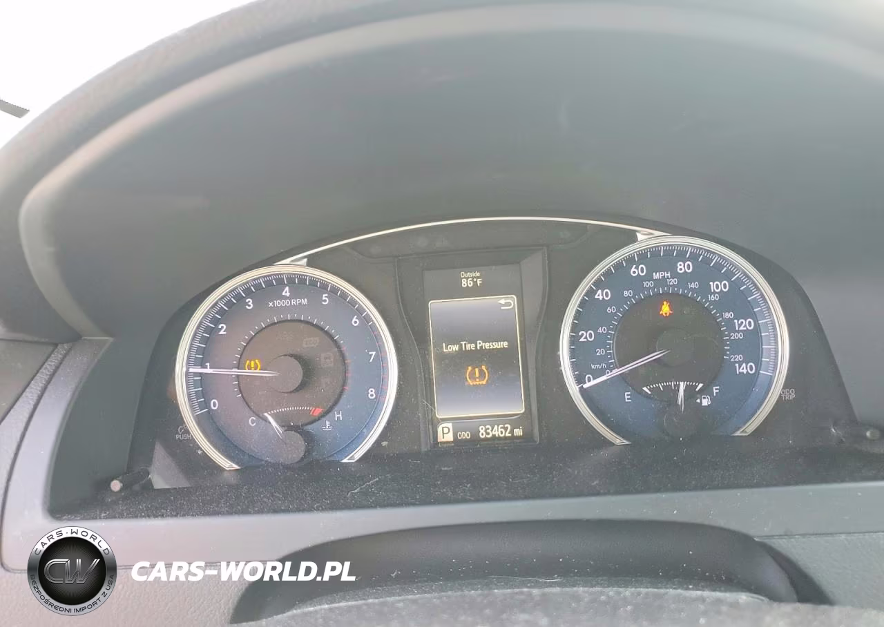2017 Toyota Camry Le VIN:4T1BF1FK1HU307781 - 9