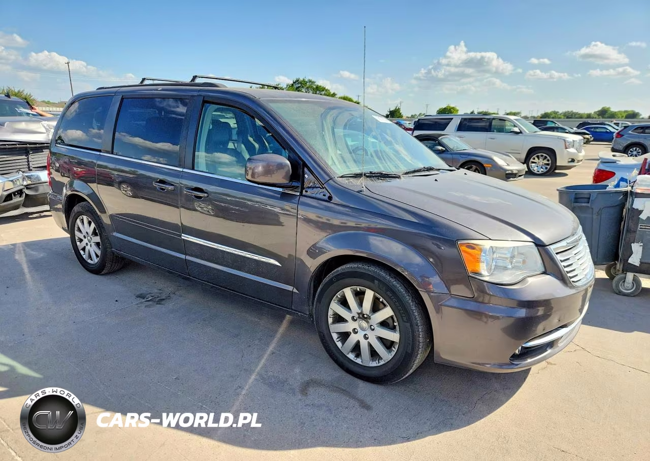 2016 Chrysler Town & Country Touring VIN:2C4RC1BG1GR142078 - 4