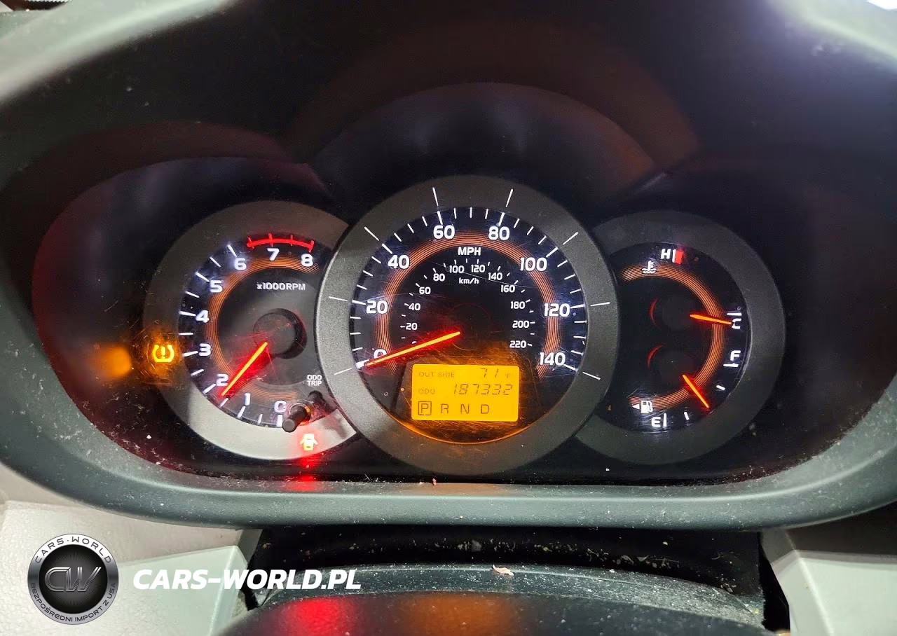 2007 Toyota Rav4 Base VIN:JTMBD33V275063202 - 9