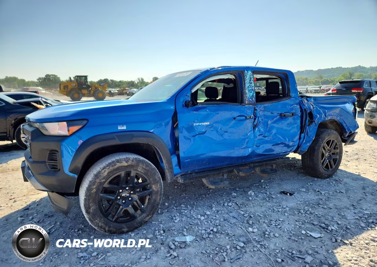 2023 Chevrolet Colorado Trail Boss – zdjęcie 1 z 12