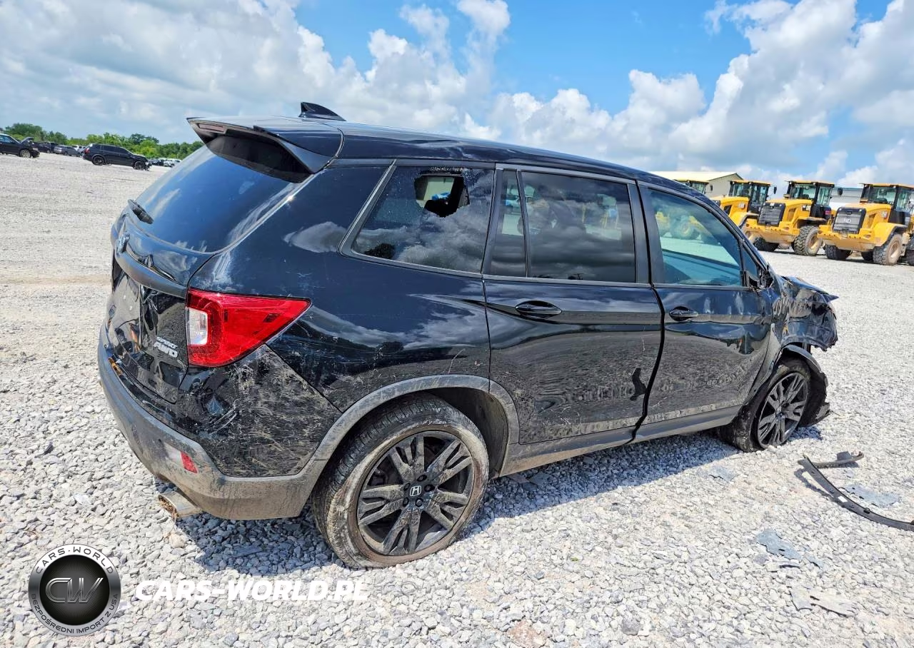 2021 Honda Passport Sport VIN:5FNYF8H27MB023031 - 3