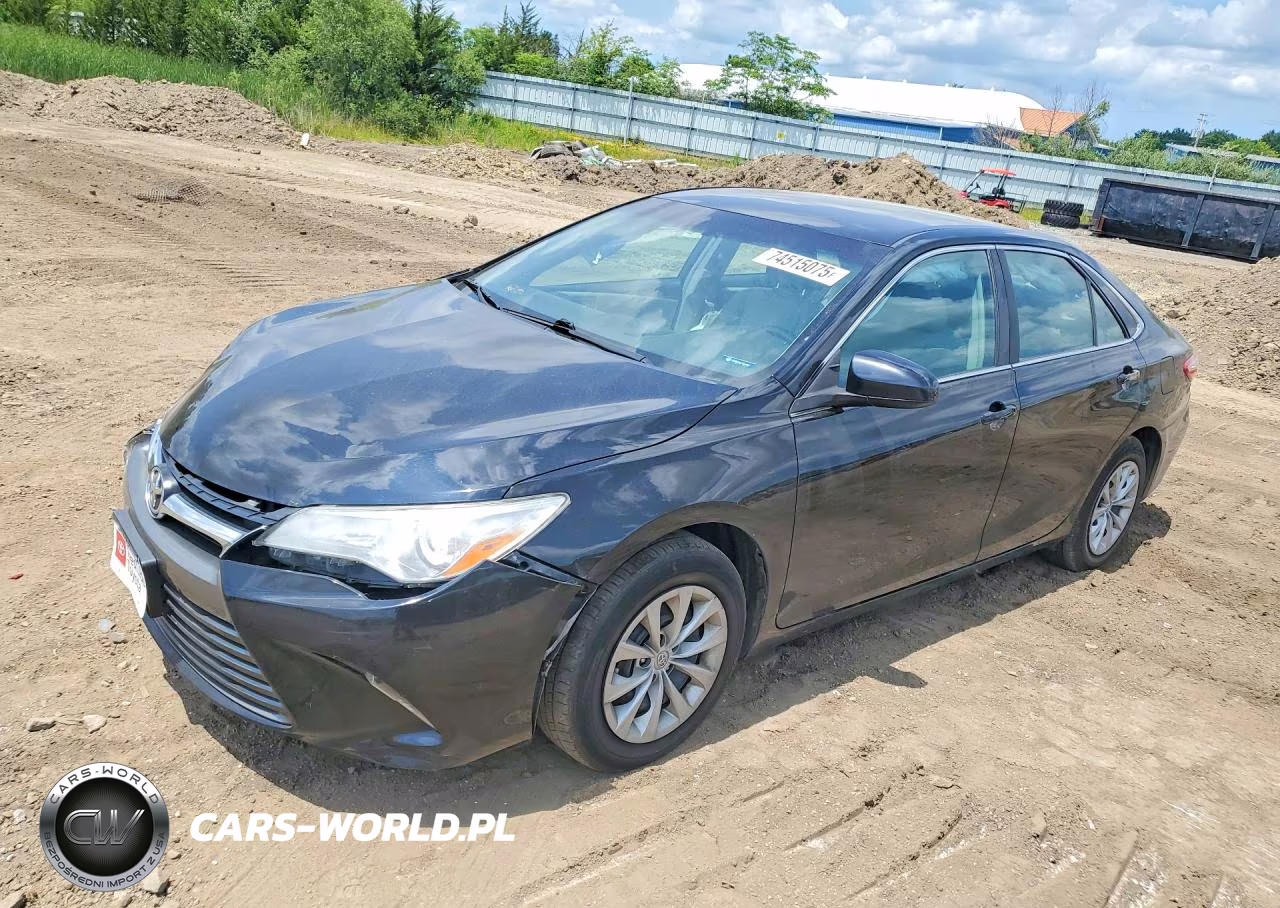 2017 Toyota Camry Le