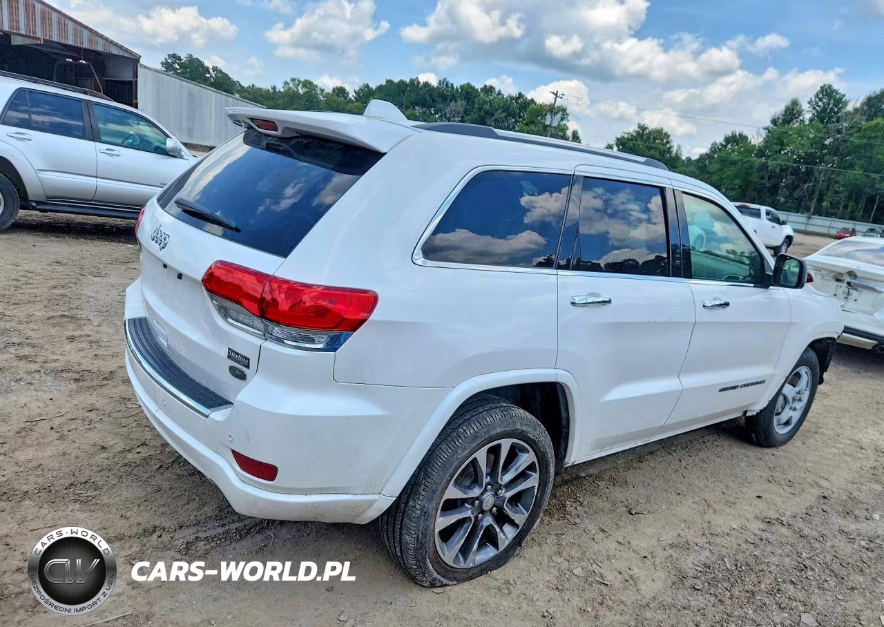 2017 Jeep Grand Cherokee Overland VIN:1C4RJECG6HC732217 - 3