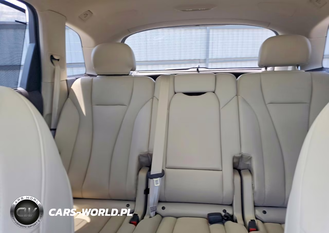 2019 Audi Q7 55 Premium-55 Se Premium VIN:WA1LAAF7XKD039835 - 10