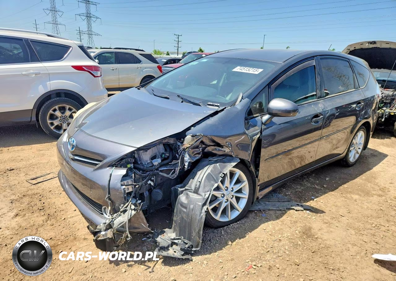 2013 Toyota Prius V Five – zdjęcie 1 z 12