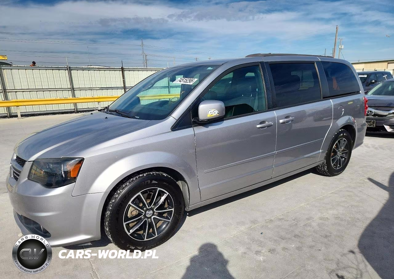2016 Dodge Grand Caravan R-T VIN:2C4RDGEG7GR324508 - 1