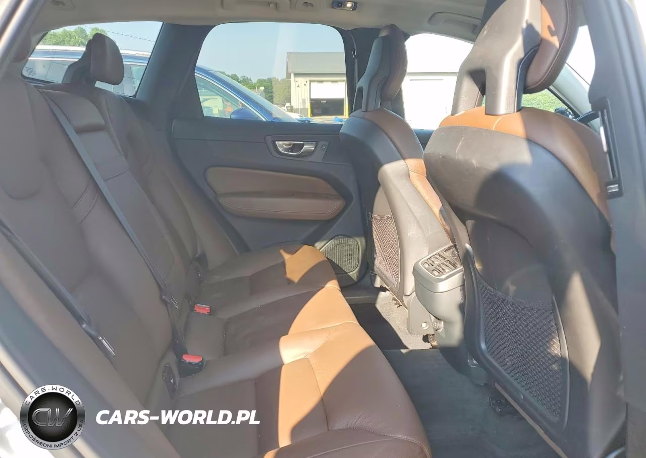 2018 Volvo Xc60 T5 Inscription VIN:YV4102RLXJ1030435 - 11