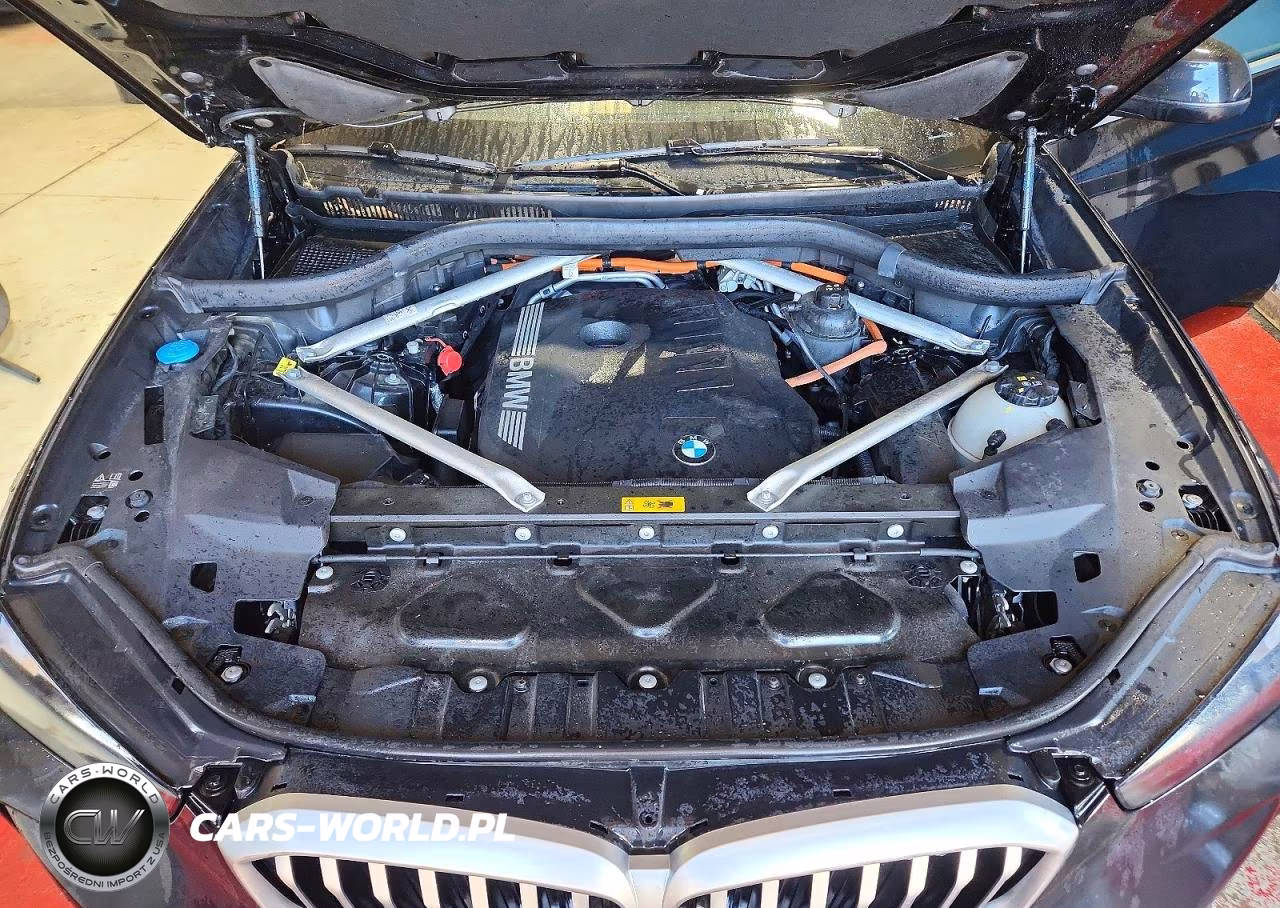 2025 BMW X5 xDrive50E VIN:5UX43EU04S9Y17081 - 12