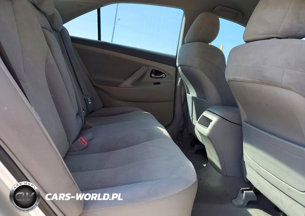 2009 Toyota Camry Le VIN:4T4BE46K89R090984 - 10