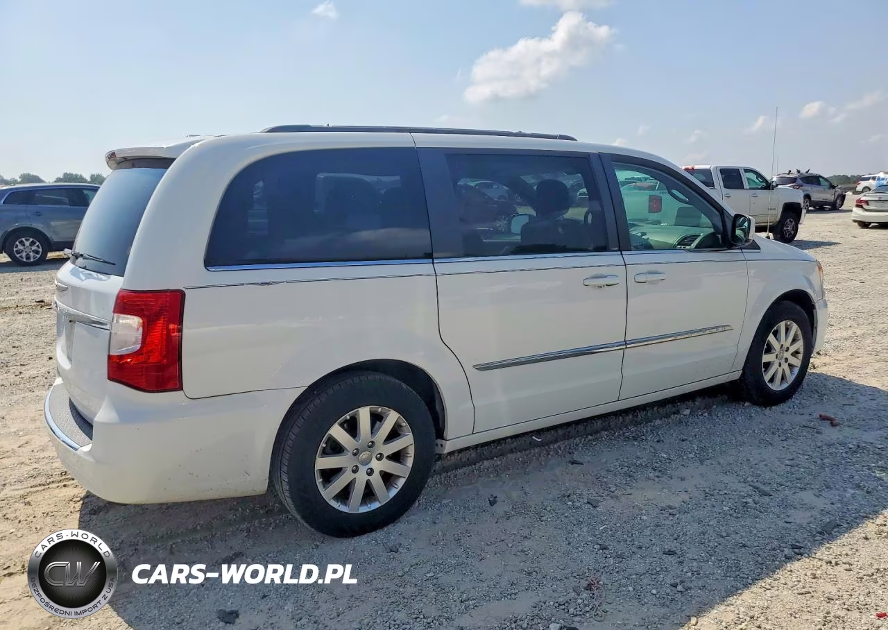 2014 Chrysler Town & Country Touring VIN:2C4RC1BG3ER193031 - 3