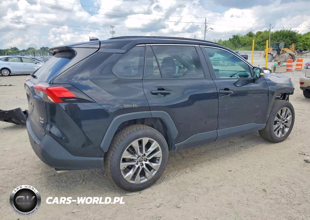 2022 Toyota Rav4 Xle Premium VIN:2T3A1RFV4NC270734 - 3