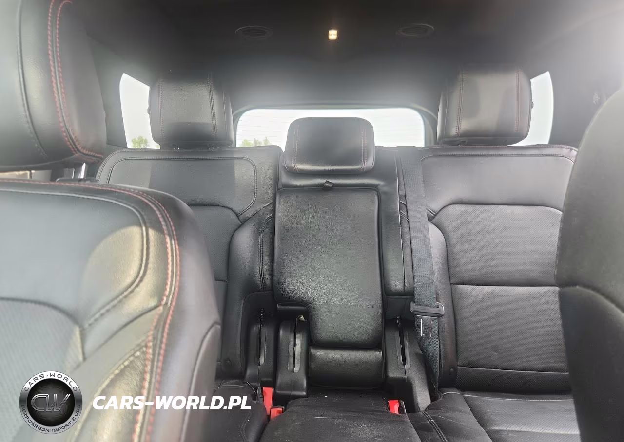 2019 Ford Explorer Sport VIN:1FM5K8GT1KGB05599 - 10