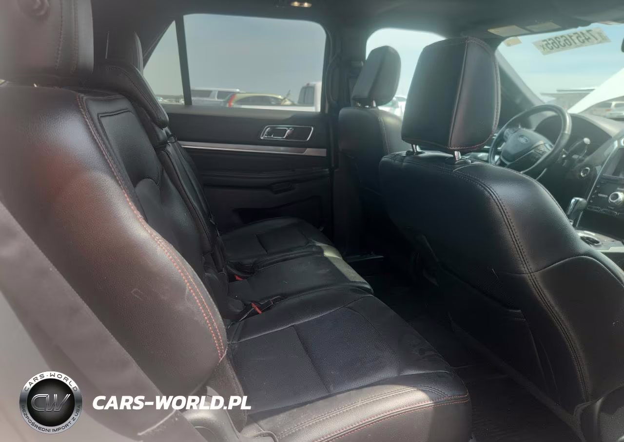 2019 Ford Explorer Sport VIN:1FM5K8GT1KGB05599 - 11