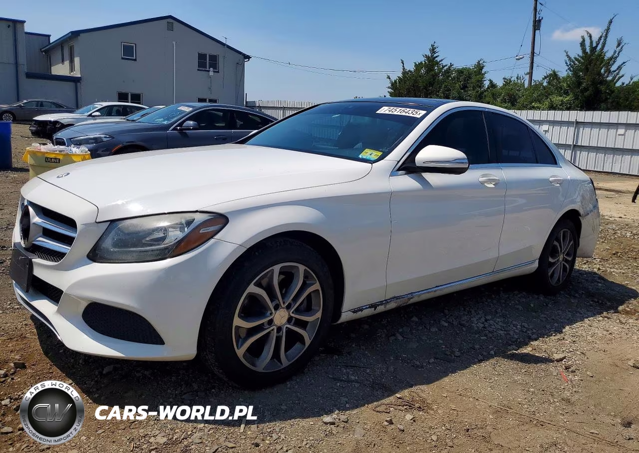 2015 Mercedes-Benz C 300 4Matic