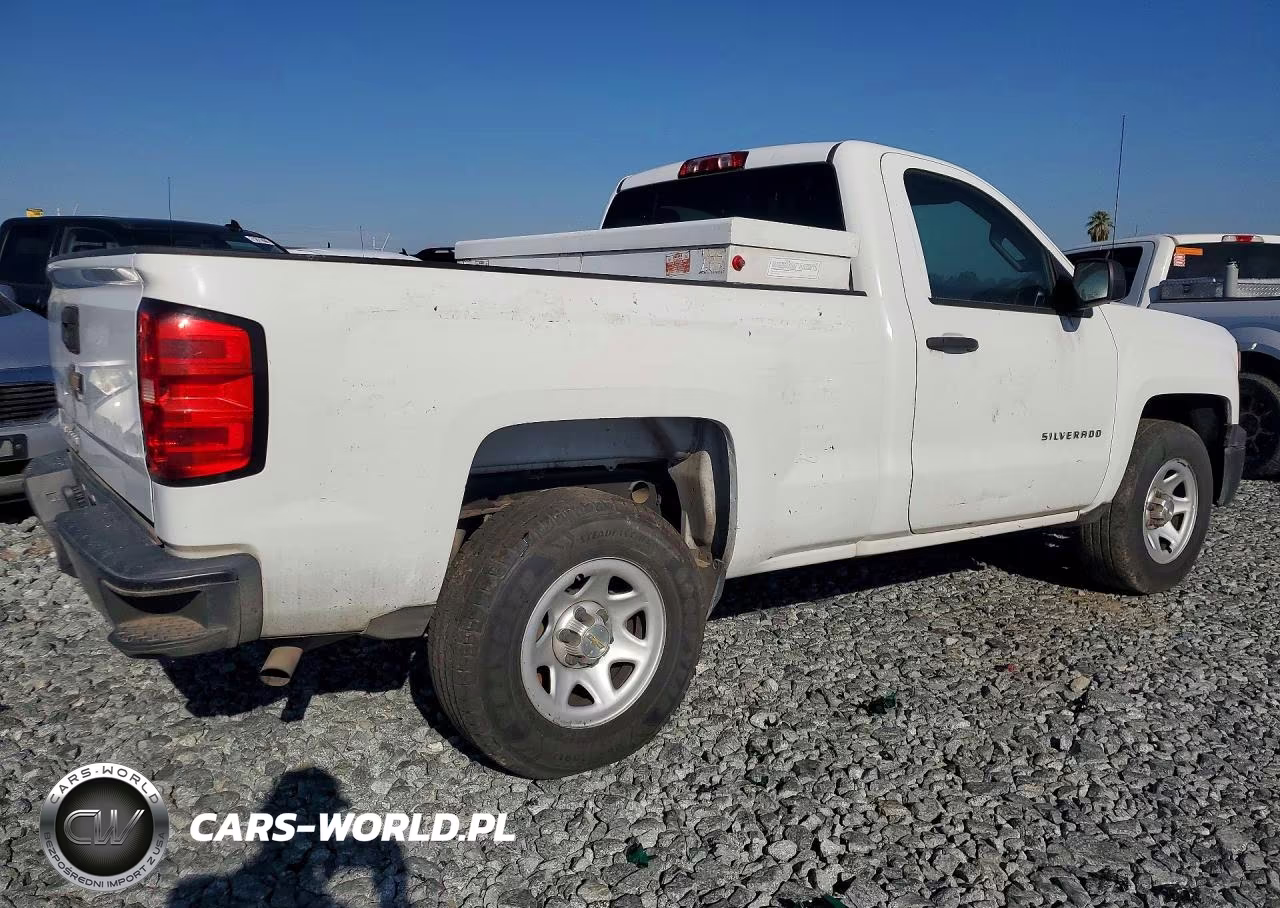 2015 Chevrolet Silverado C1500 VIN:1GCNCPEH3FZ390746 - 3