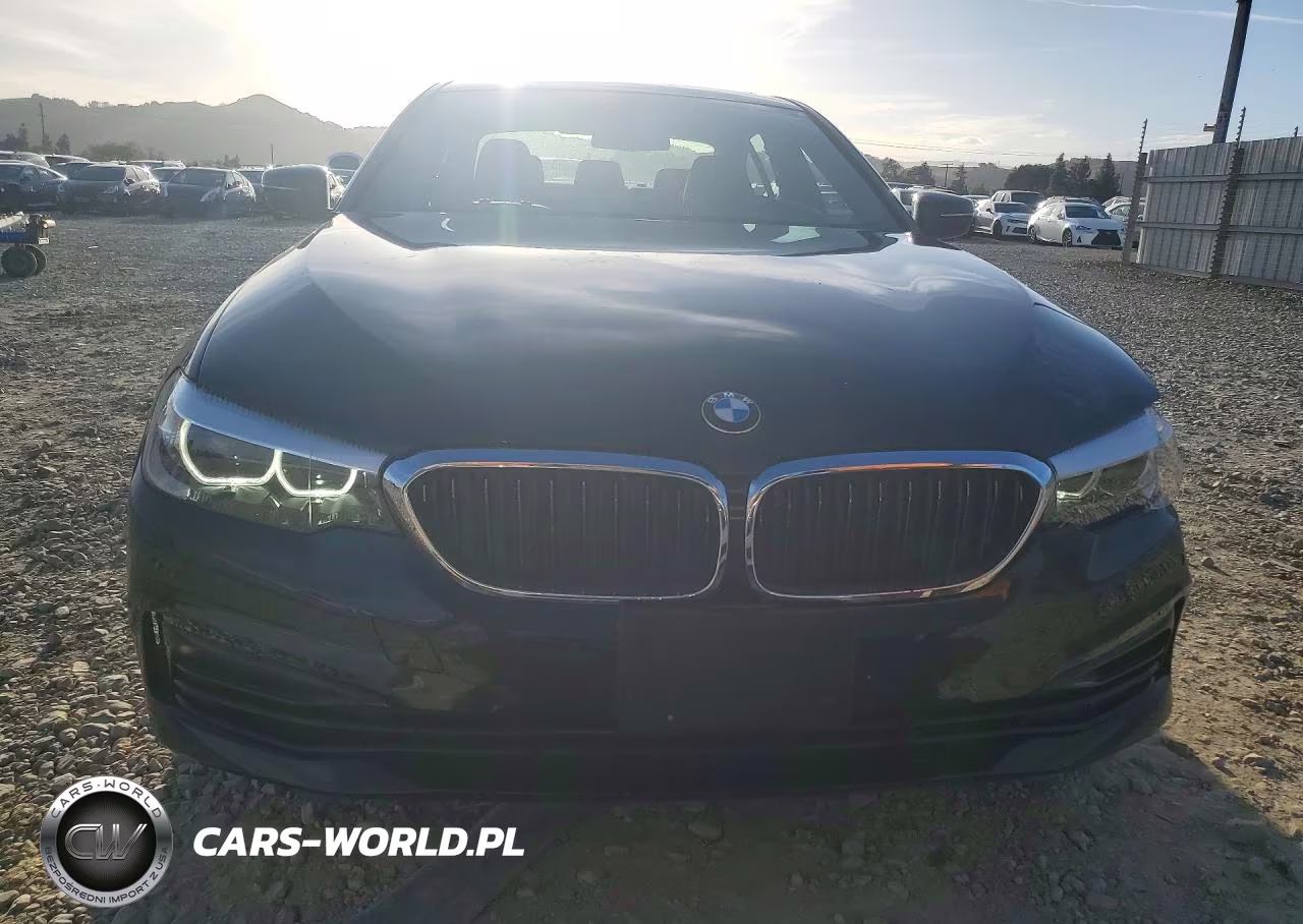 2019 BMW 530E VIN:WBAJA9C56KB399305 - 5