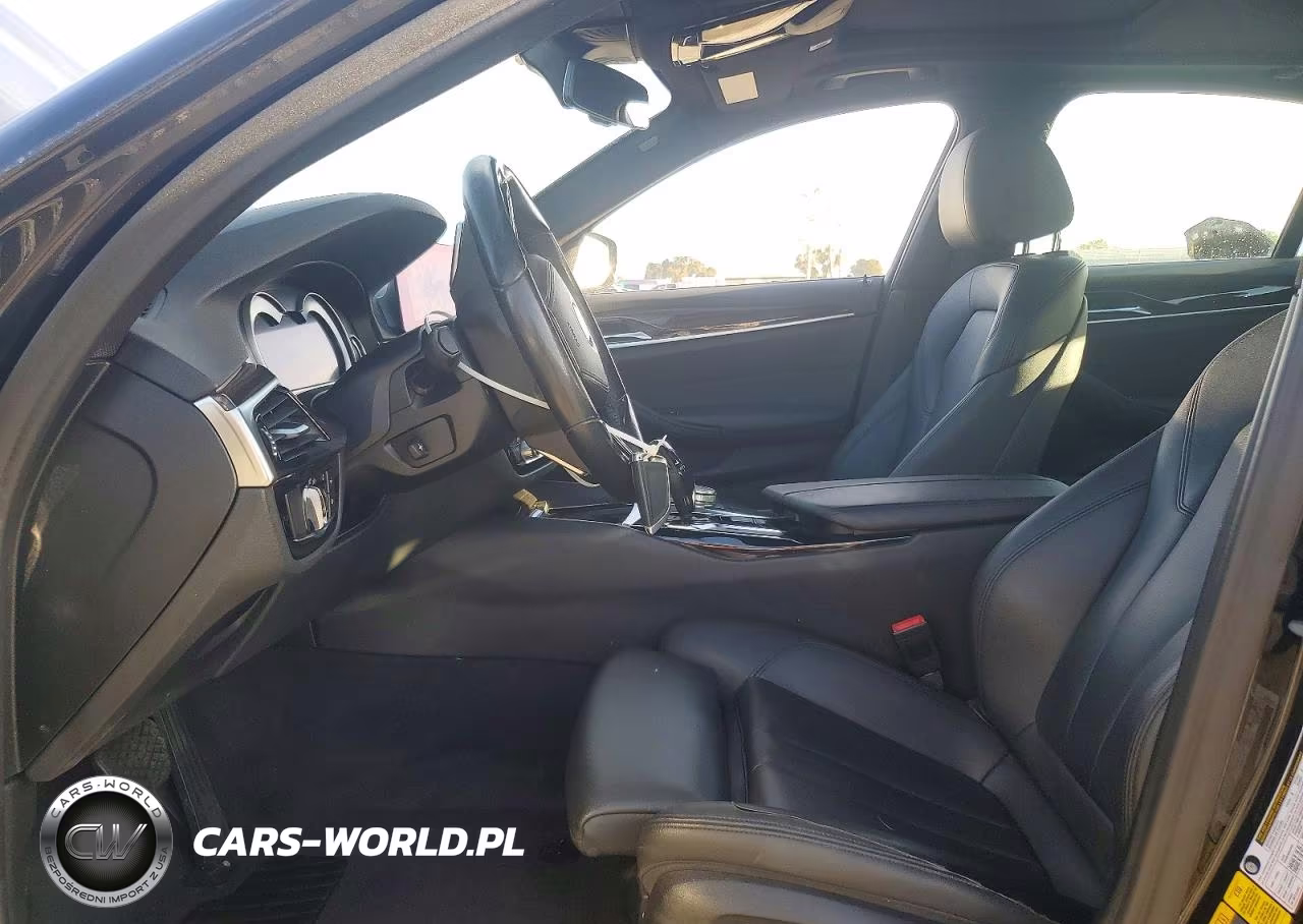 2019 BMW 530E VIN:WBAJA9C56KB399305 - 7
