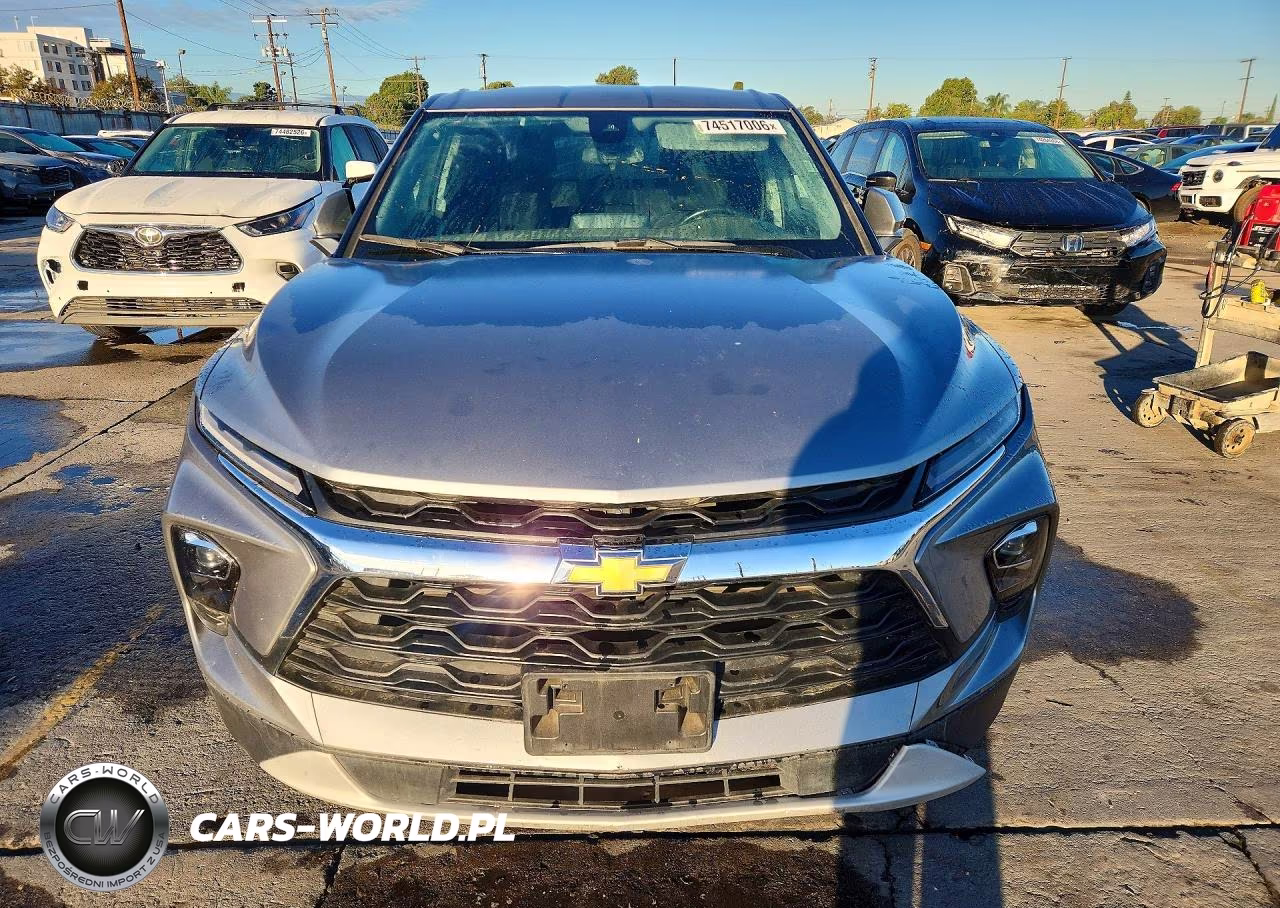 2025 Chevrolet Blazer 2Lt VIN:3GNKBHR41SS206406 - 5