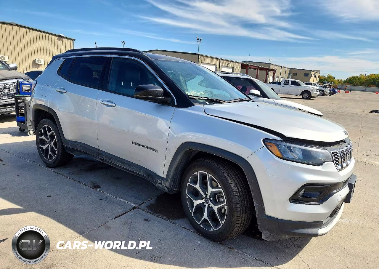 2025 Jeep Compass Limited VIN:3C4NJDCN1ST524328 - 4