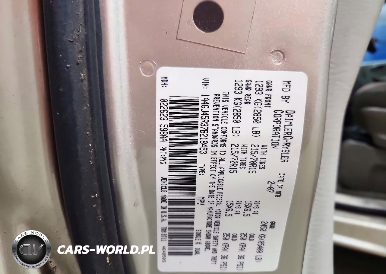 2007 Chrysler Town & Country Lx VIN:1A4GJ45R37B218453 - 13