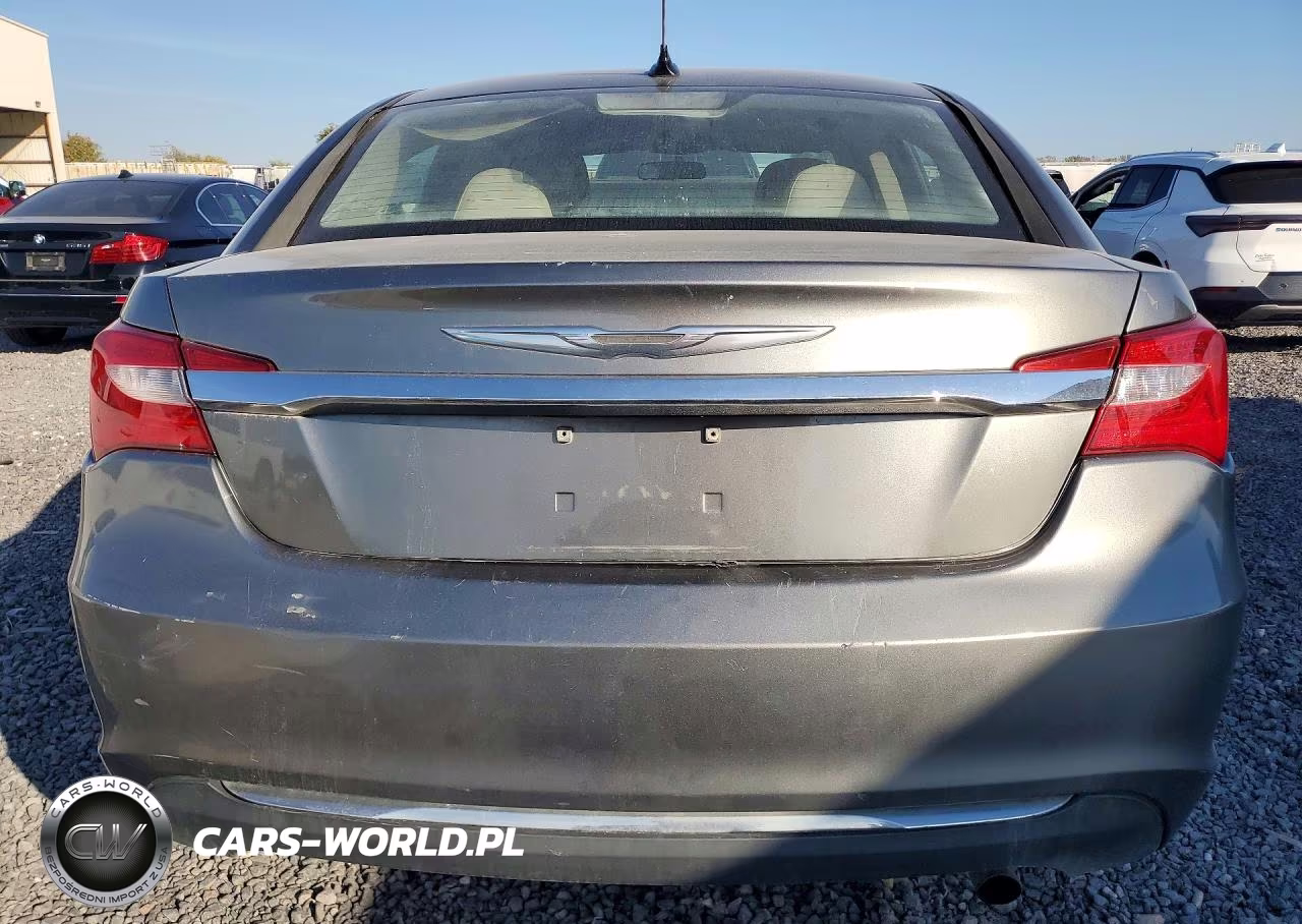 2013 Chrysler 200 Touring VIN:1C3CCBBB7DN569861 - 6