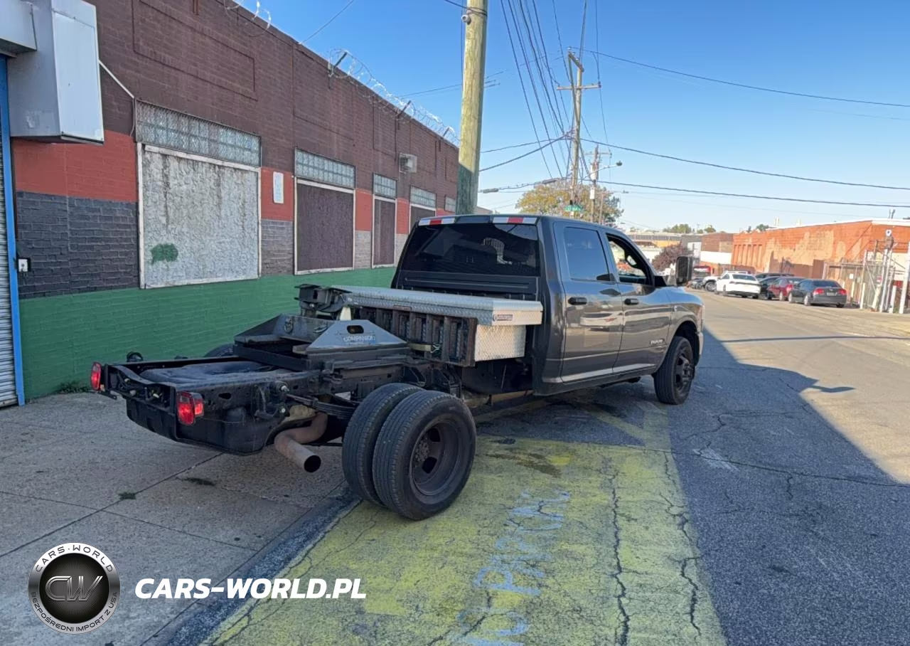 2022 Ram 3500 VIN:3C7WRTCL9NG311343 - 4