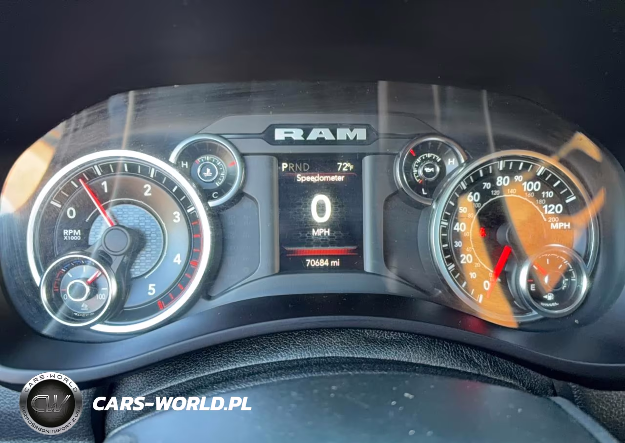 2022 Ram 3500 VIN:3C7WRTCL9NG311343 - 8