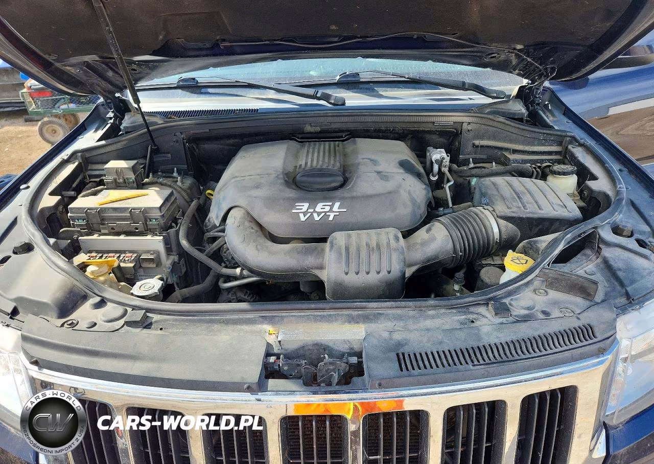 2012 Jeep Grand Cherokee Laredo VIN:1C4RJFAG8CC183556 - 11