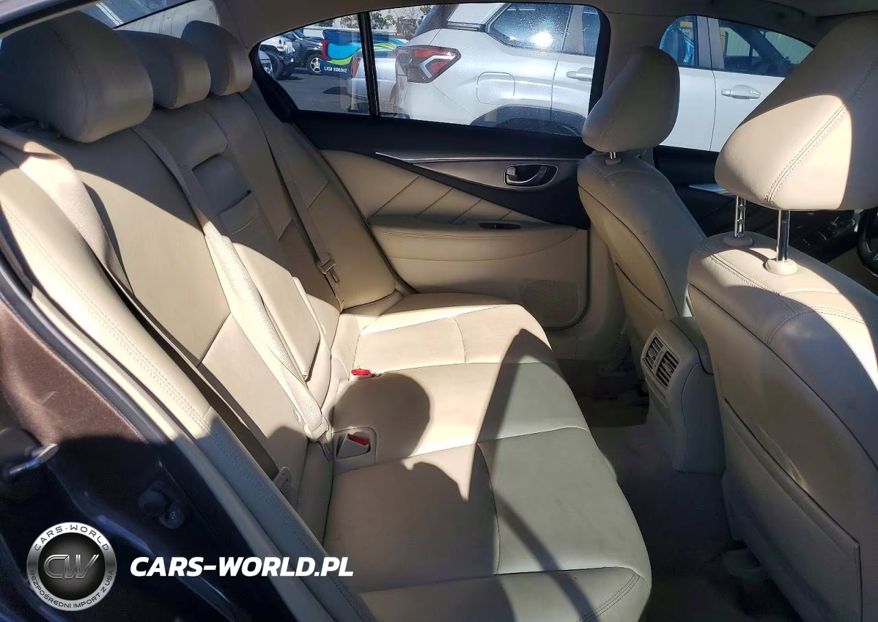 2014 Infiniti Q50 Premium VIN:JN1BV7AR7EM690042 - 10