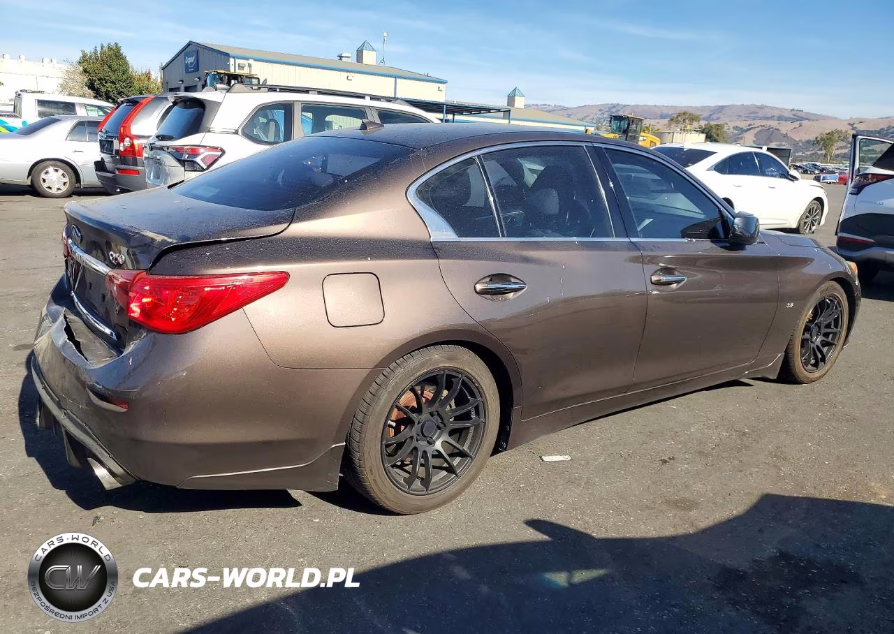 2014 Infiniti Q50 Premium VIN:JN1BV7AR7EM690042 - 3