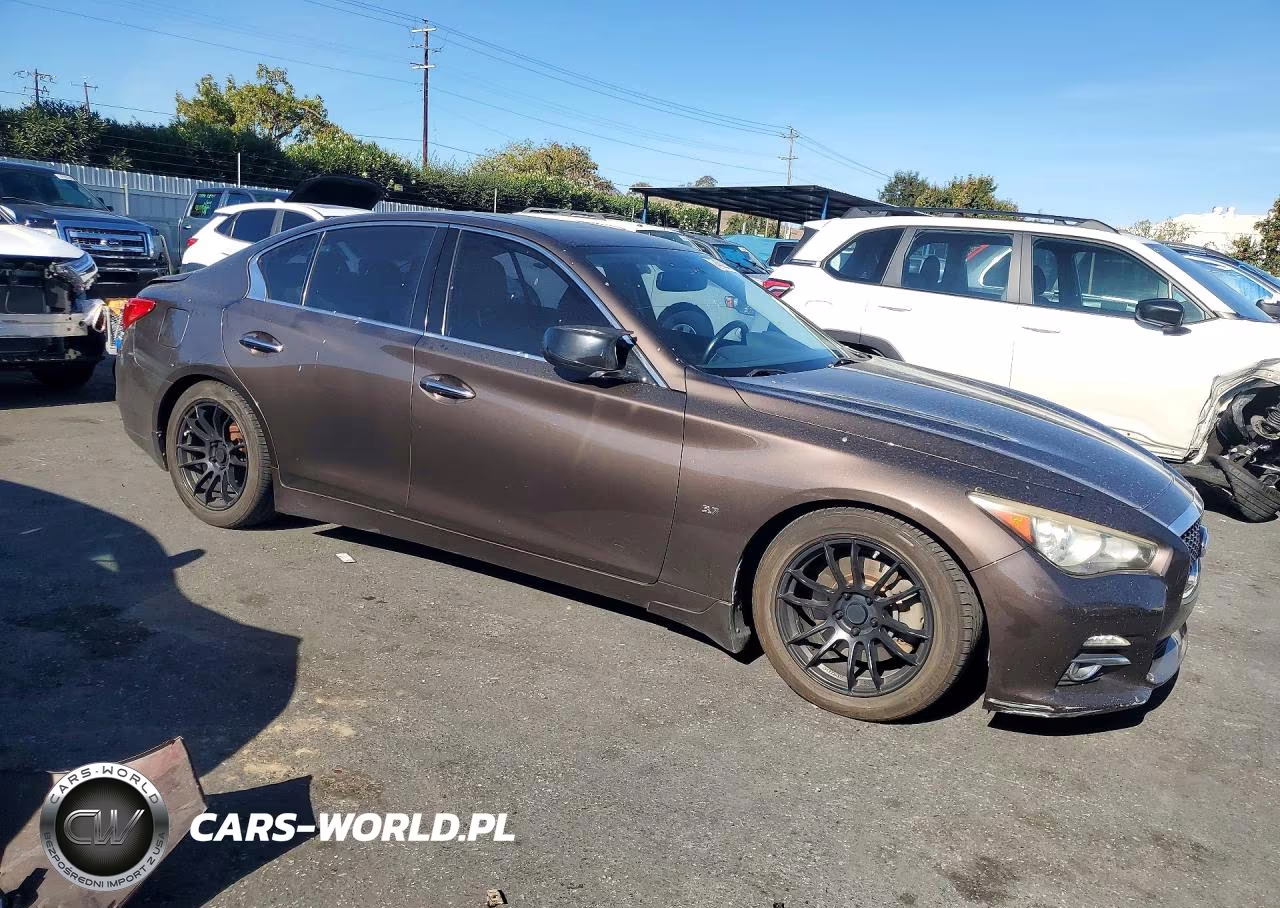 2014 Infiniti Q50 Premium VIN:JN1BV7AR7EM690042 - 4