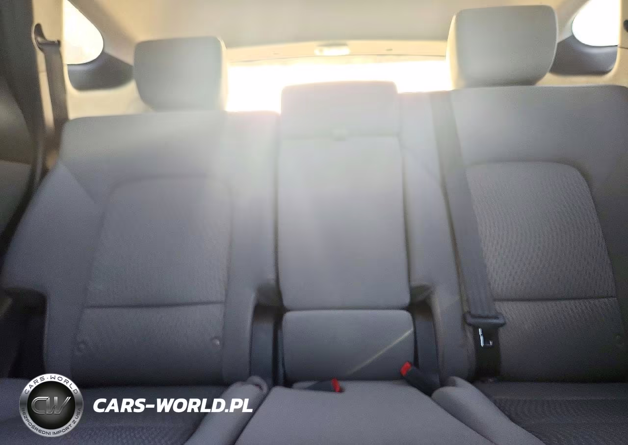 2017 Hyundai Santa Fe Sport 2.4L VIN:5XYZT3LB8HG392955 - 10