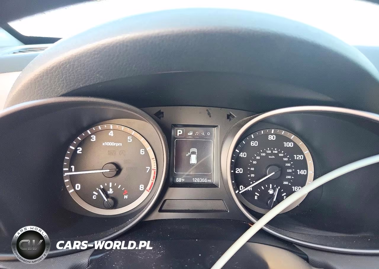 2017 Hyundai Santa Fe Sport 2.4L VIN:5XYZT3LB8HG392955 - 9