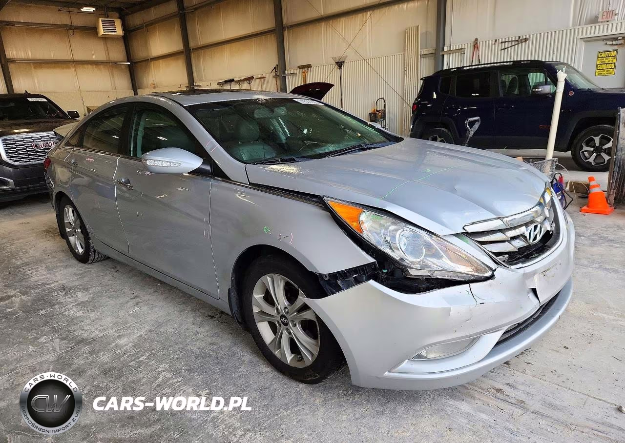 2013 Hyundai Sonata Limited VIN:5NPEC4ACXDH779364 - 4