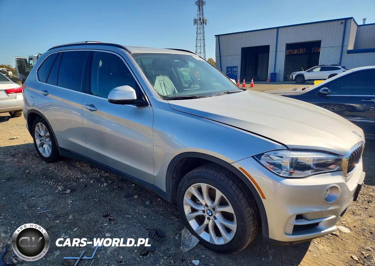 2016 BMW X5 xDrive35I VIN:5UXKR0C55G0P20702 - 4