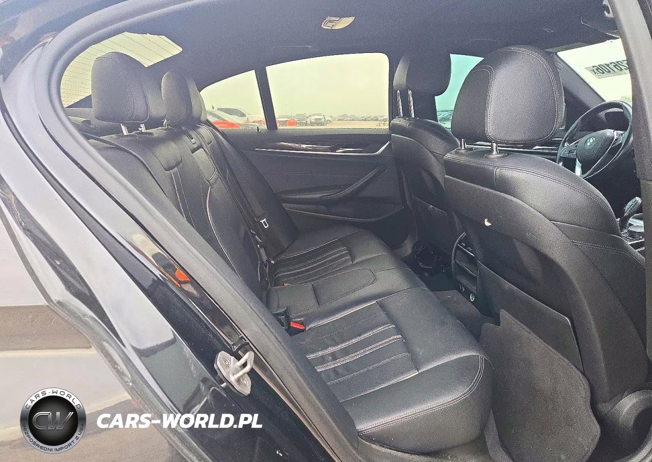 2018 BMW 530 I VIN:WBAJA5C58JWA36328 - 10