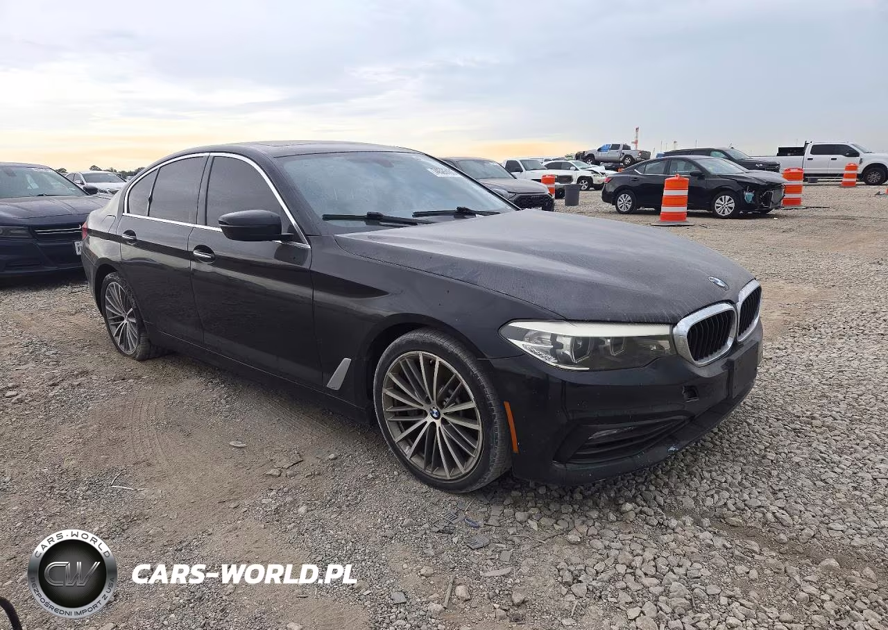 2018 BMW 530 I VIN:WBAJA5C58JWA36328 - 4